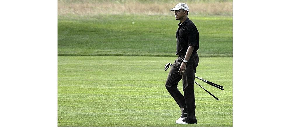 ObamaGolfing.jpg