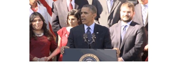 ObamacarePresser131021.jpg