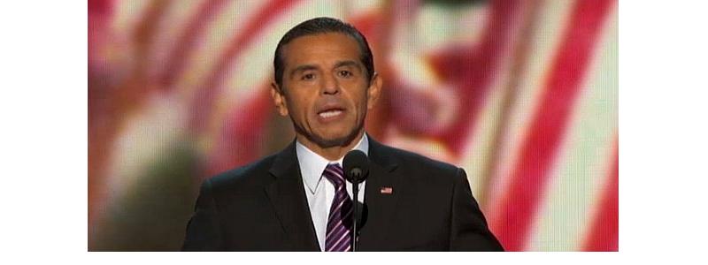 Villaraigosa_DNConvention2012.jpg